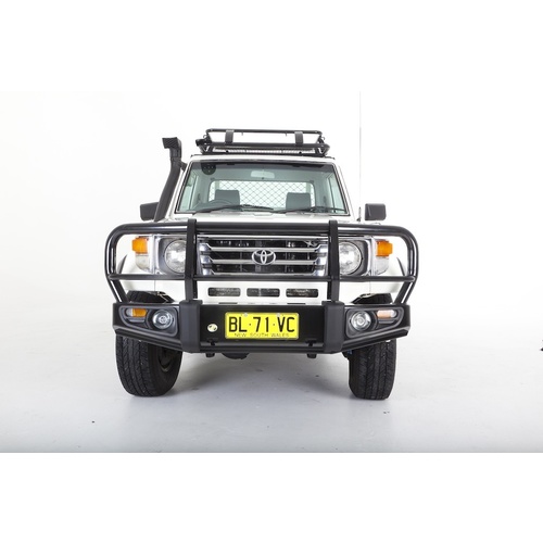 Rockarmor Premium Bullbar for Toyota Landcruiser 75/78 series