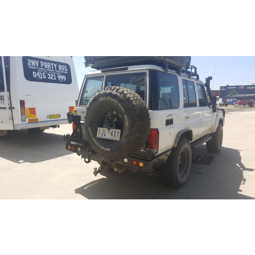 Rockarmor Rear Bar & Wheel Carrier for Toyota Landcruiser 79 Series